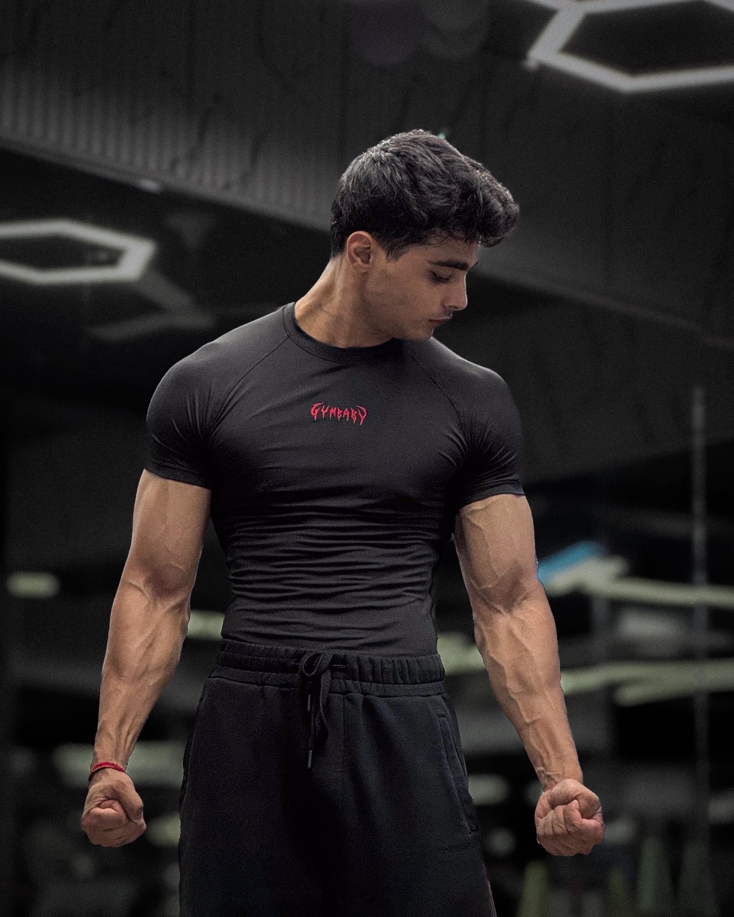 The Minimalist Compression - BLOOD RED