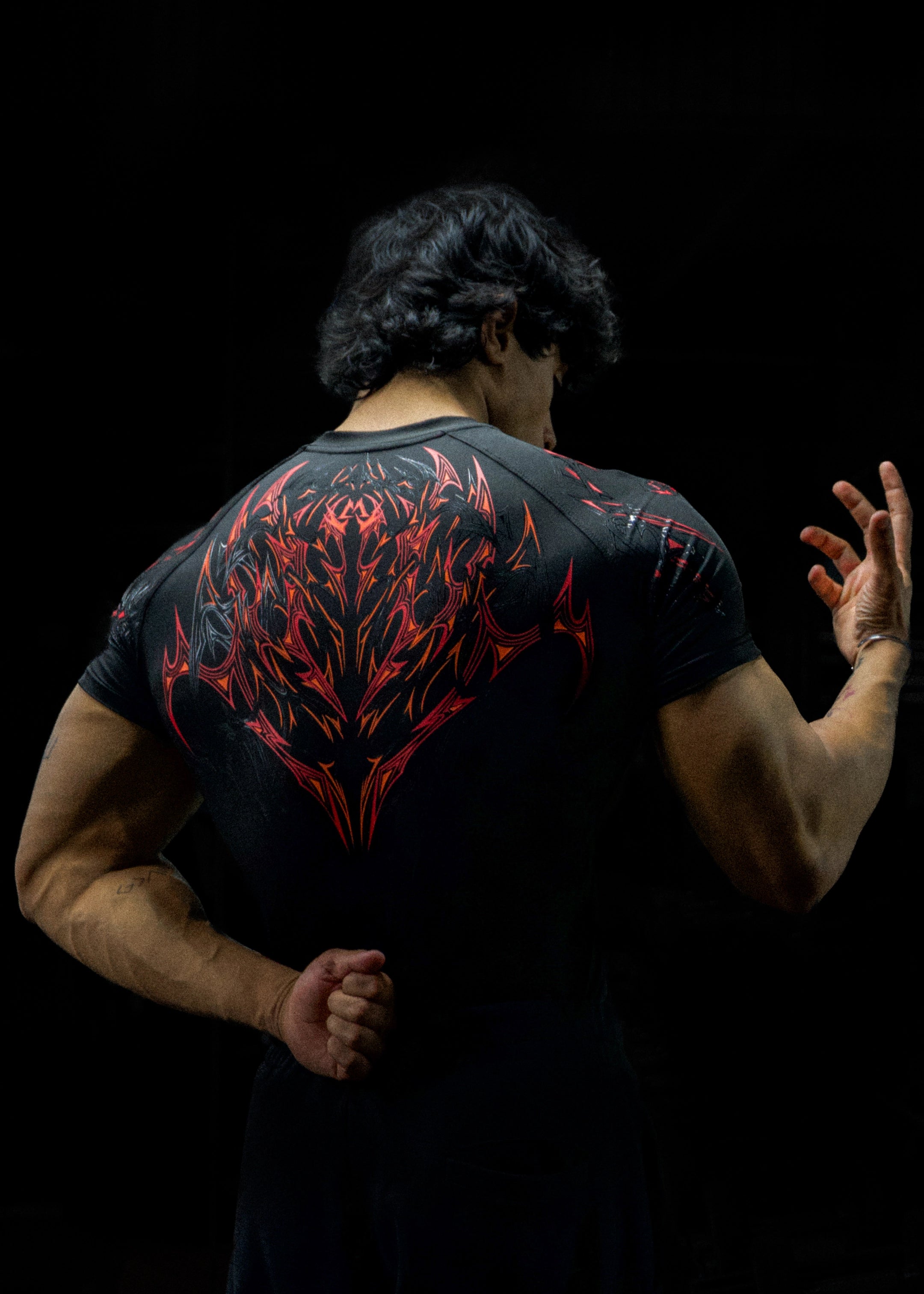WarLord Lava Half Sleeve Compression
